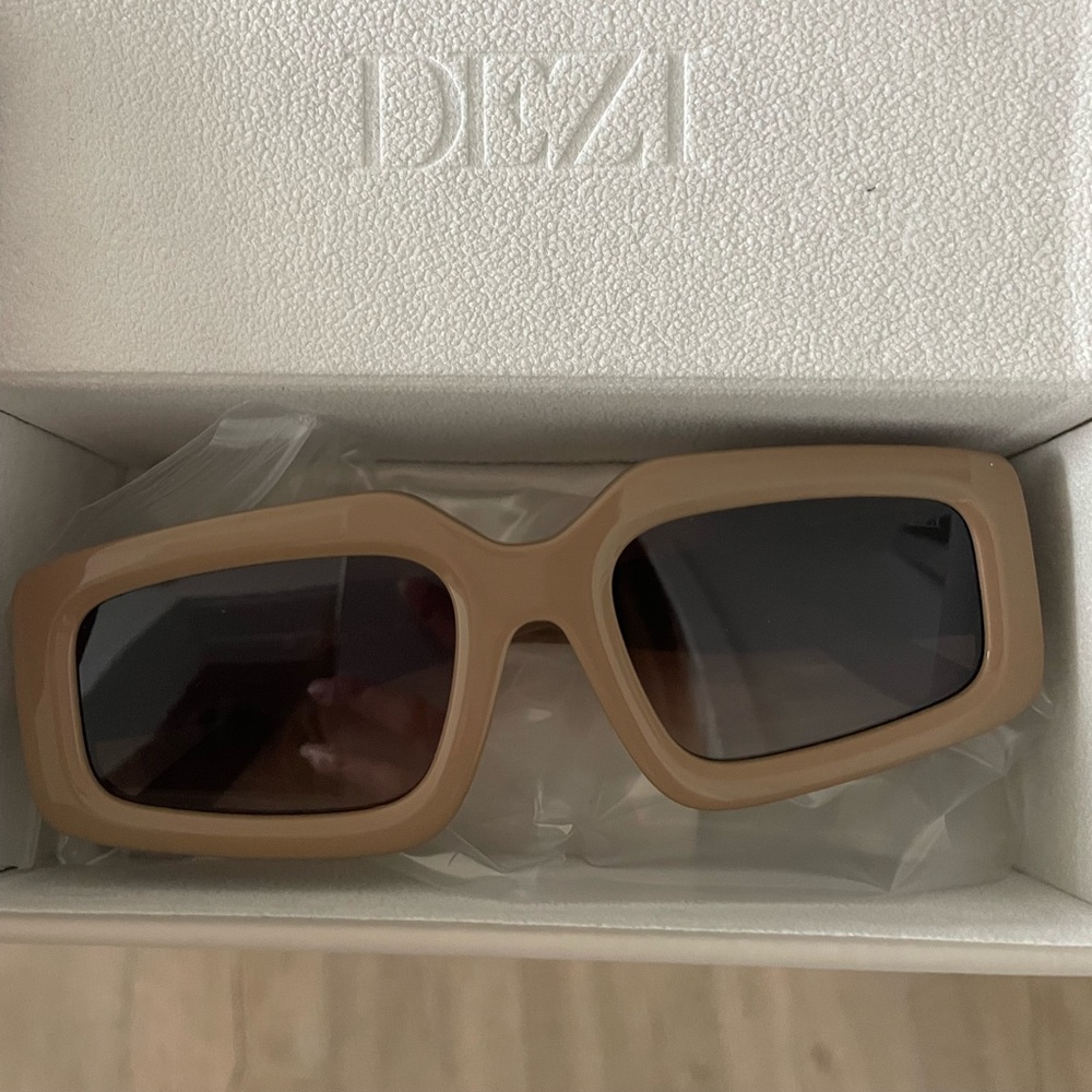 Dezi Sunglasses